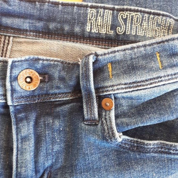 Madewell rail straight jeans - Picture 3 of 5